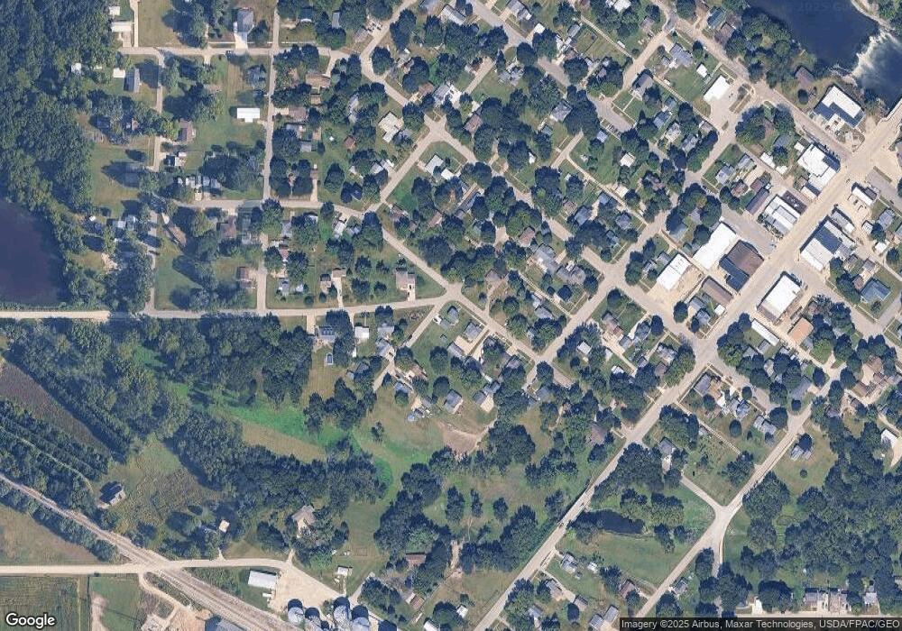 222 W South St, Shell Rock, IA 50670 - photo 1