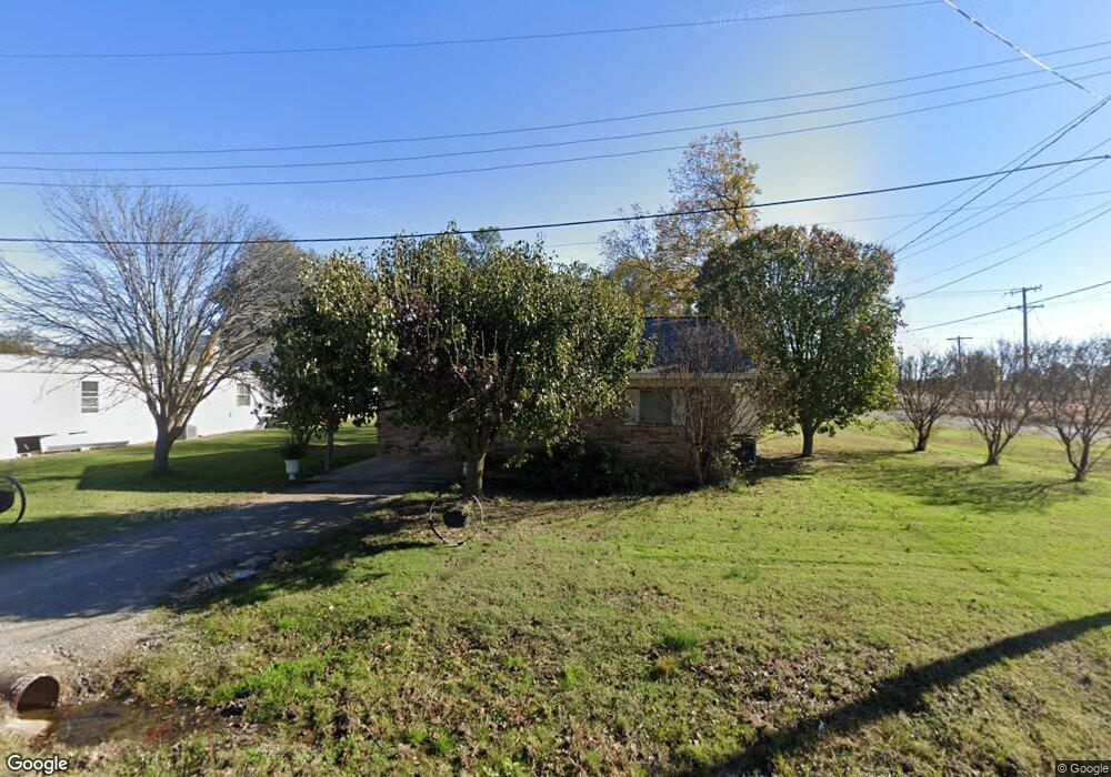 1921 S Grand Ave, Stuttgart, AR 72160 - photo 1