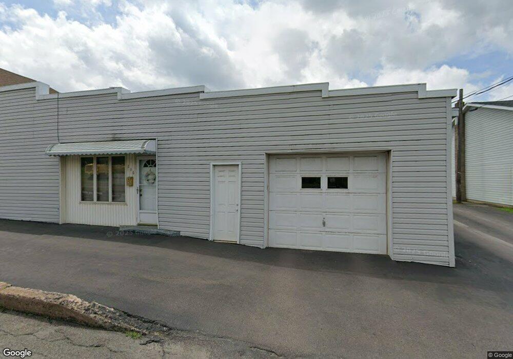 116 W Buttonwood St, Hazleton, PA 18201 - photo 1