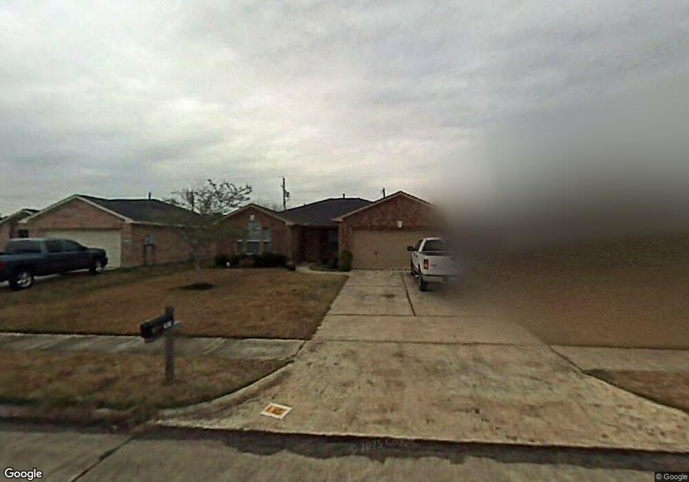 2925 Community Dr, Alvin, TX 77511 - photo 1