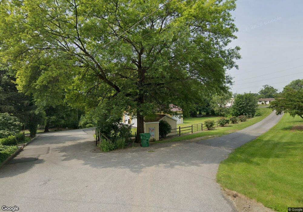 170 Hilltop Dr, Chambersburg, PA 17202 - photo 1