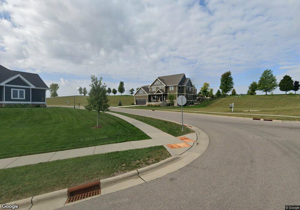 1019 Brynhill Dr, Oregon, WI 53575 - photo 1