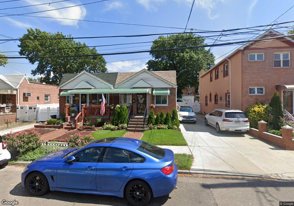 5359 61st St, Maspeth, NY 11378 - photo 1