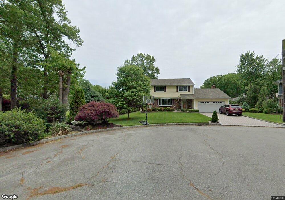 39 Douglas Dr, Clark, NJ 07066 - photo 1