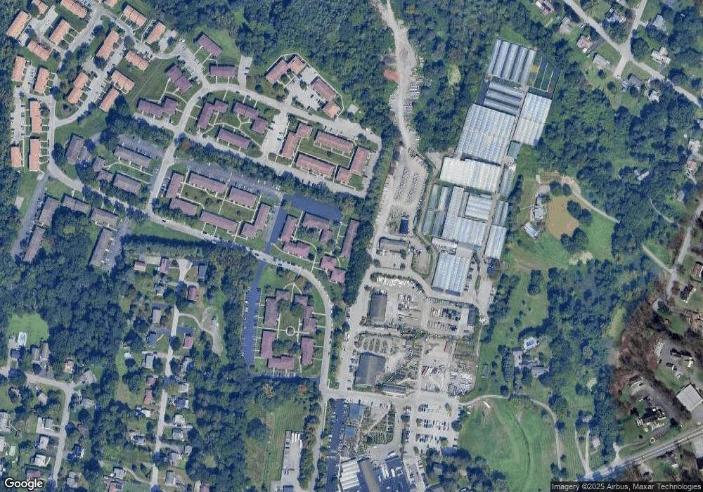 807 Cherry Hill Dr, Poughkeepsie, NY 12603 - photo 1