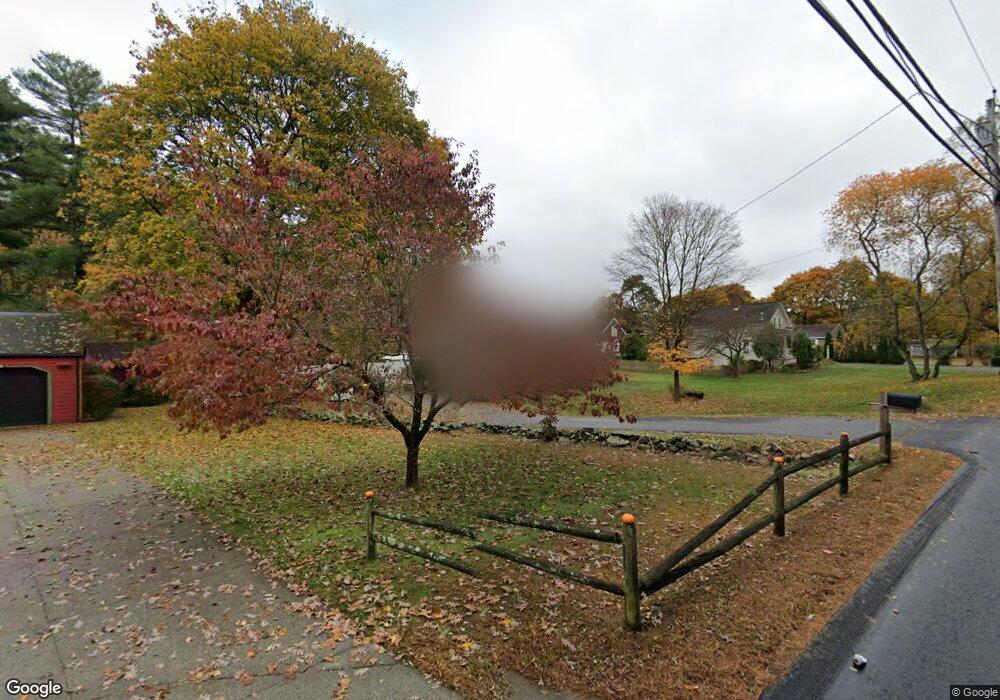 273 Maple St, Franklin, MA 02038 - photo 1