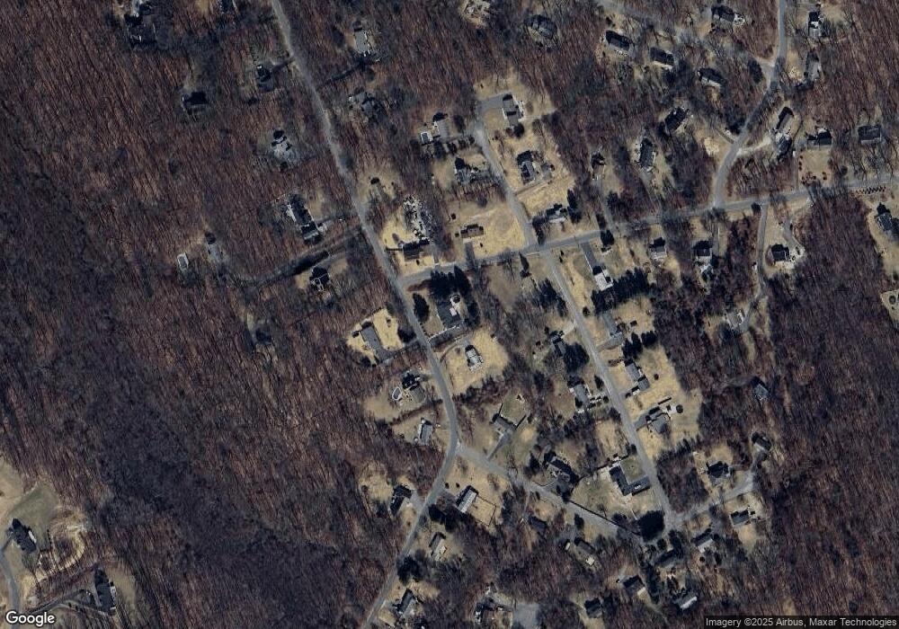 18 Paugussett Rd, Sandy Hook, CT 06482 - photo 1