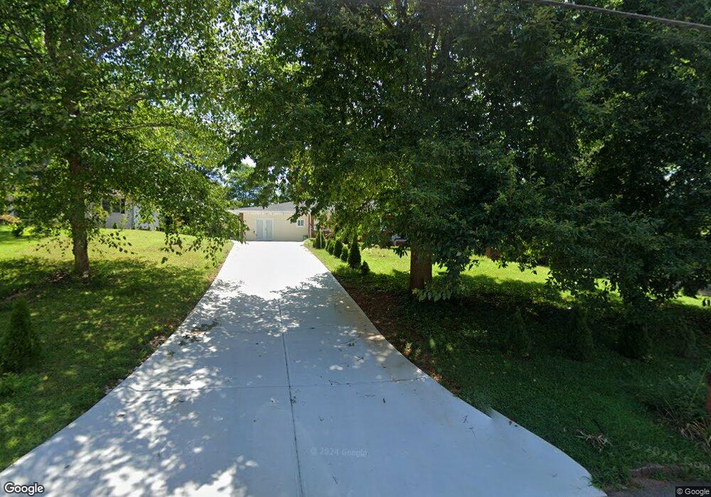 1692 Camelot Cir, Tucker, GA 30084 - photo 1