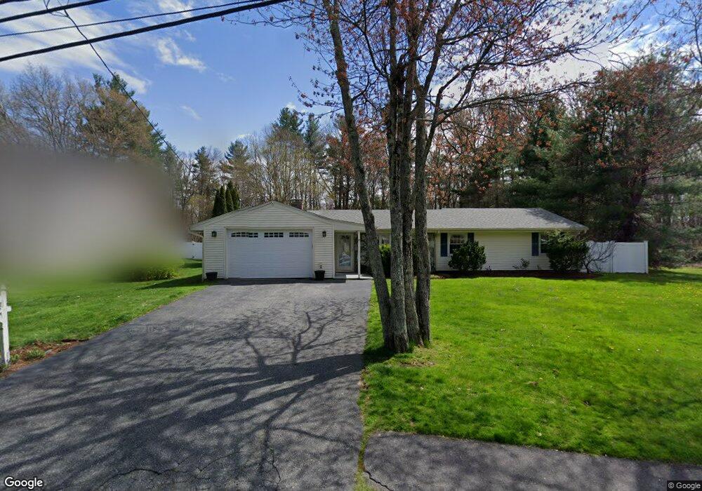 10 Bayberry Ln, Framingham, MA 01701 - photo 1