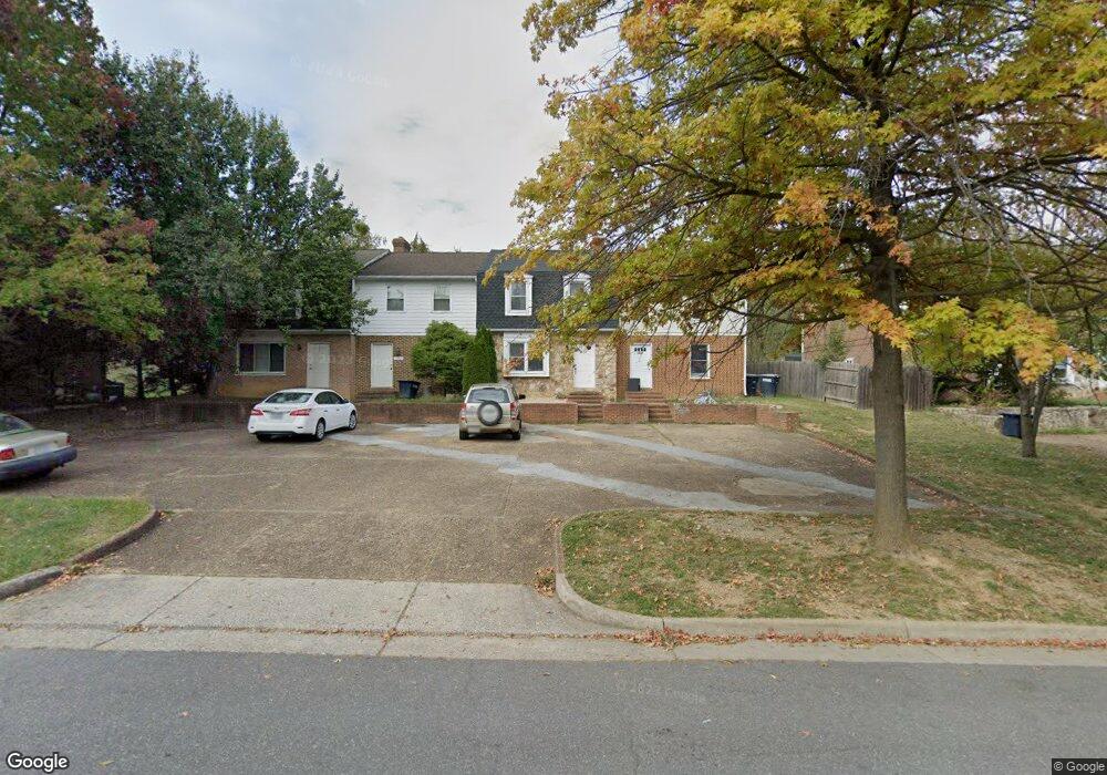 1939 Willow Hill Dr, Harrisonburg, VA 22801 - photo 1