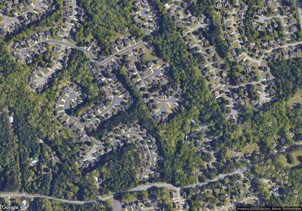 5766 Amberside Ln, Sugar Hill, GA 30518 - photo 1