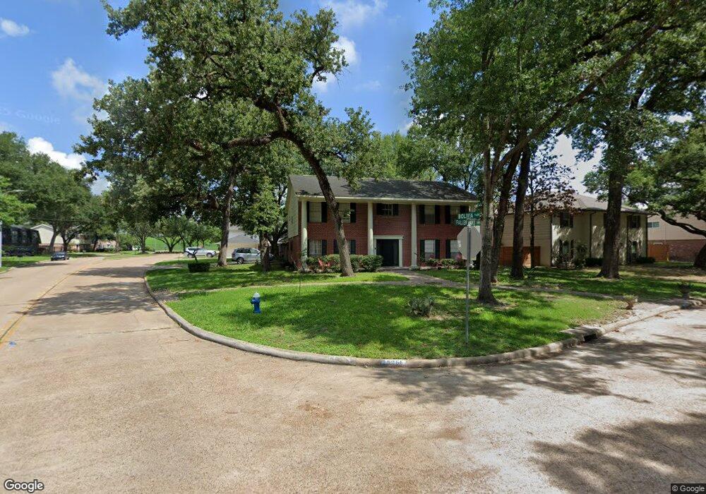 5066 Fallen Oaks Dr, Houston, TX 77091 - photo 1
