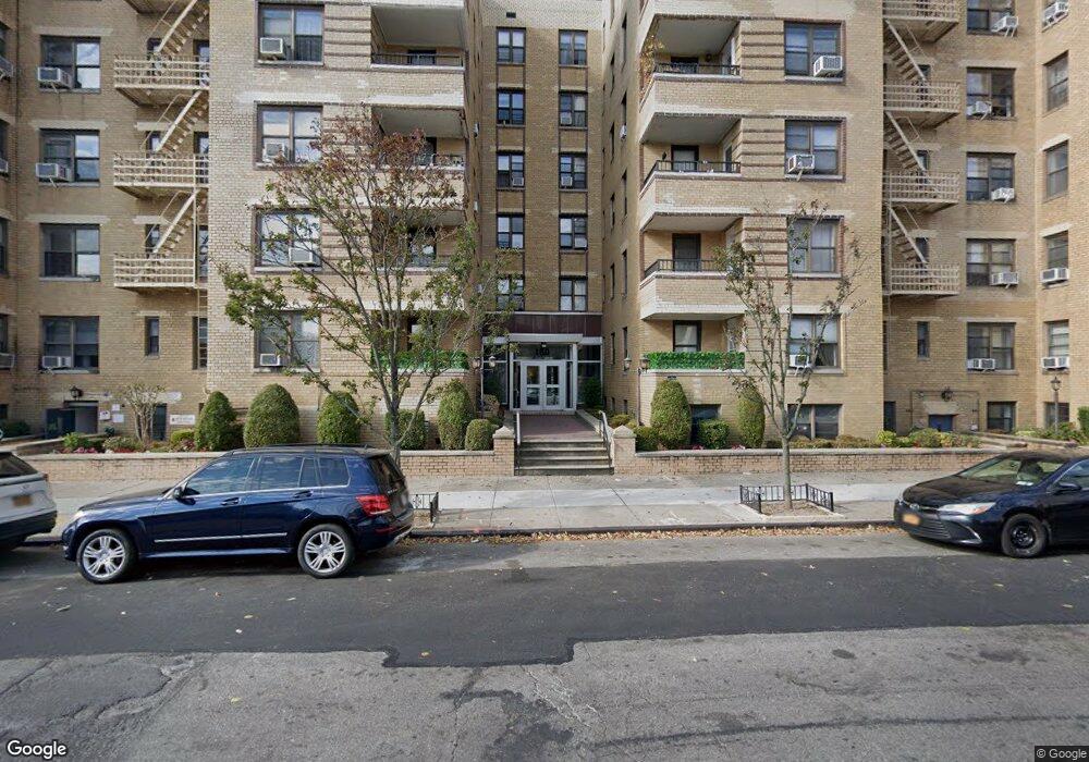 150 W End Ave unit 2F, Brooklyn, NY 11235 - photo 1