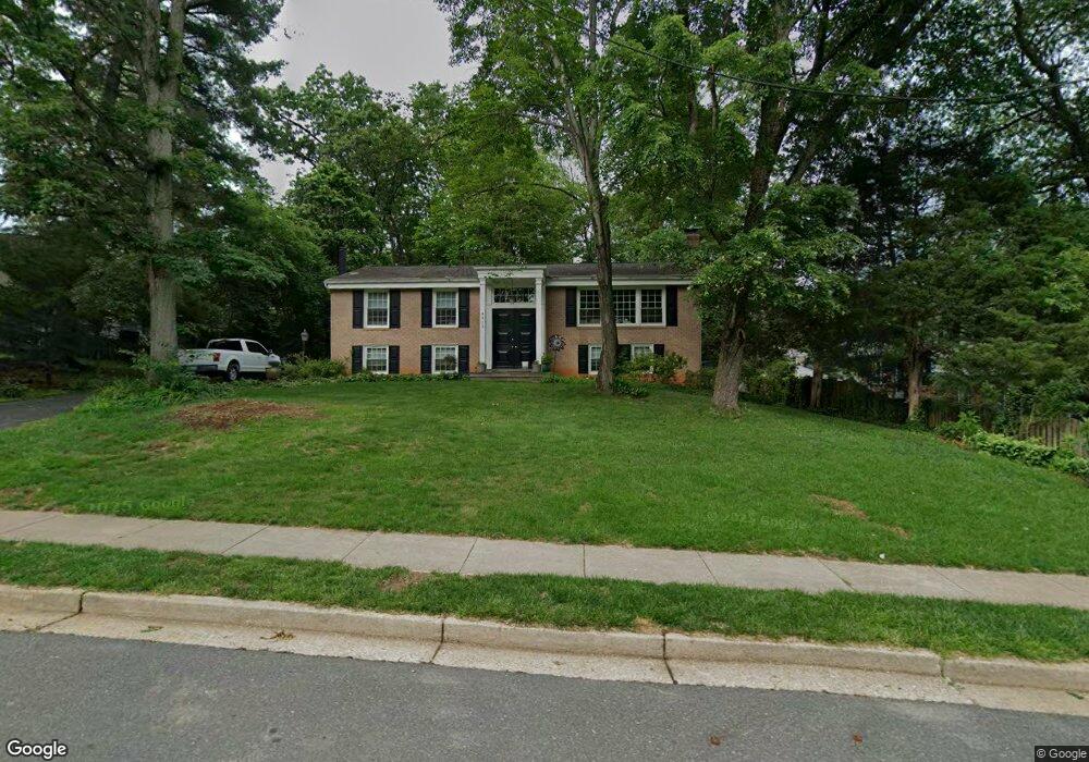 4413 Braeburn Dr, Fairfax, VA 22032 - photo 1