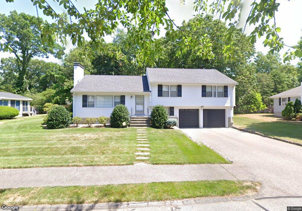 24 Poplar Rd, Wellesley, MA 02482 - photo 1