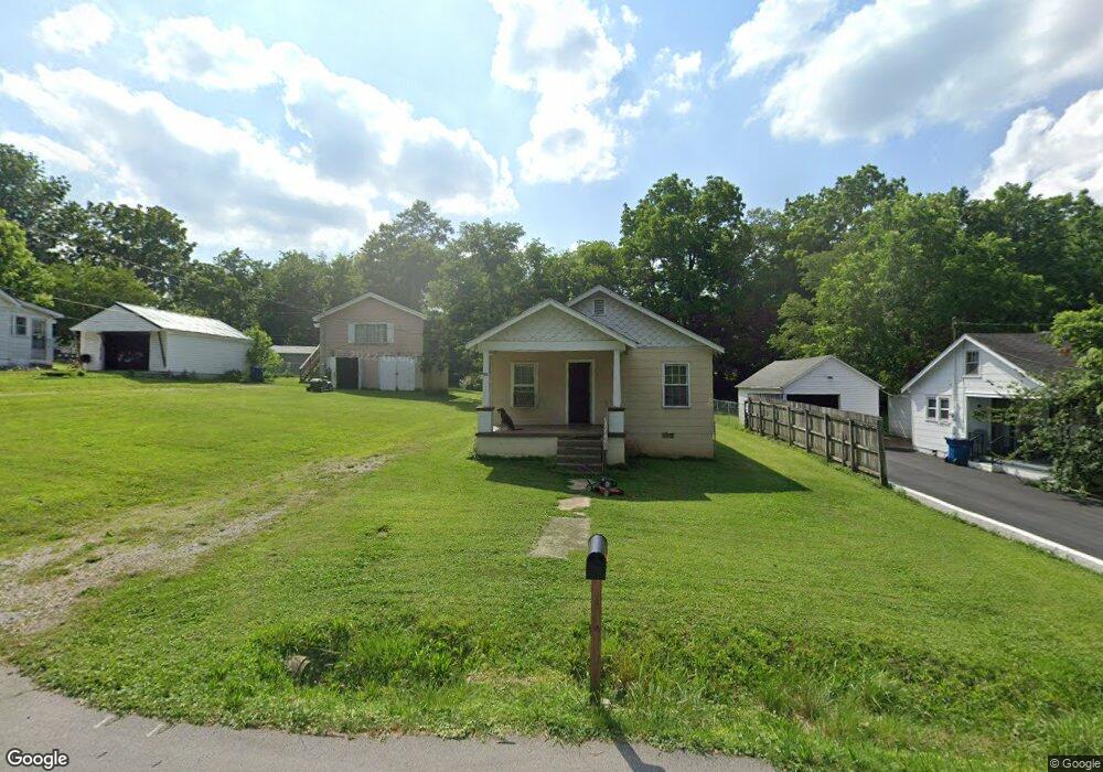 446 S Ramsey St, Manchester, TN 37355 - photo 1