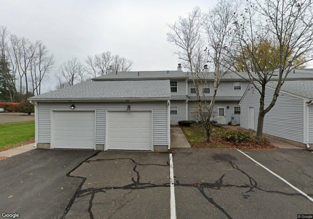 608 Spring Meadow Rd unit 608, South Windsor, CT 06074 - photo 1