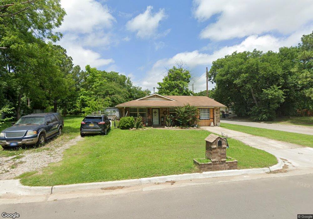 329 F St NE, Ardmore, OK 73401 - photo 1