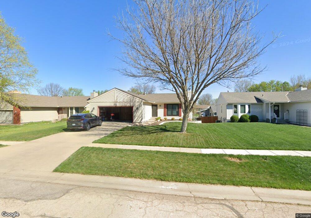 5620 SW 36th St, Topeka, KS 66614 - photo 1