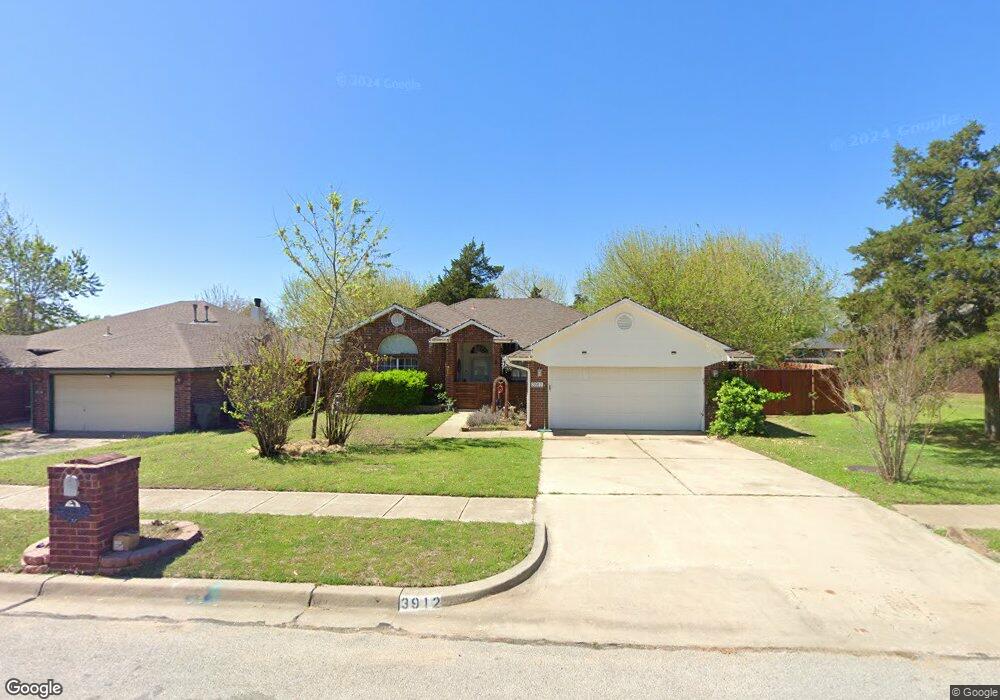 3912 Goshawk Cir, Norman, OK 73072 - photo 1