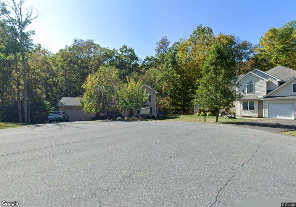 1208 Meadow Run Ct, Stroudsburg, PA 18360 - photo 1