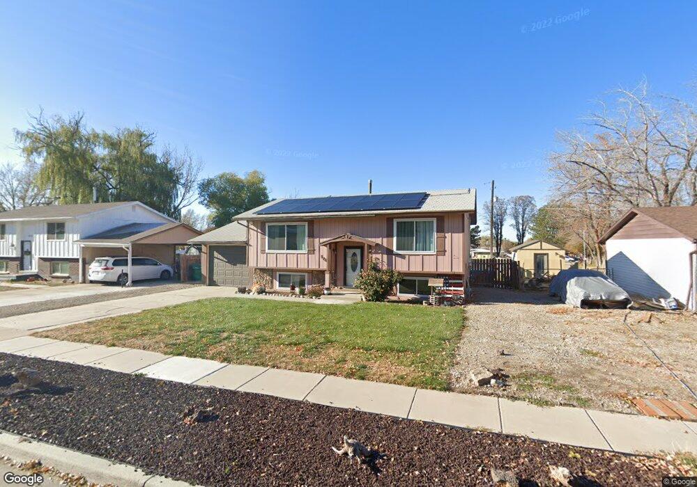 5867 S 2550 W, Roy, UT 84067 - photo 1
