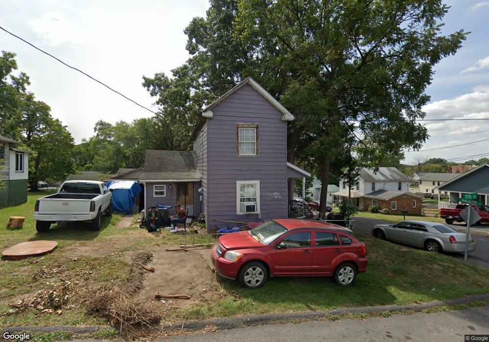 813 7th St, Waynesboro, VA 22980 - photo 1