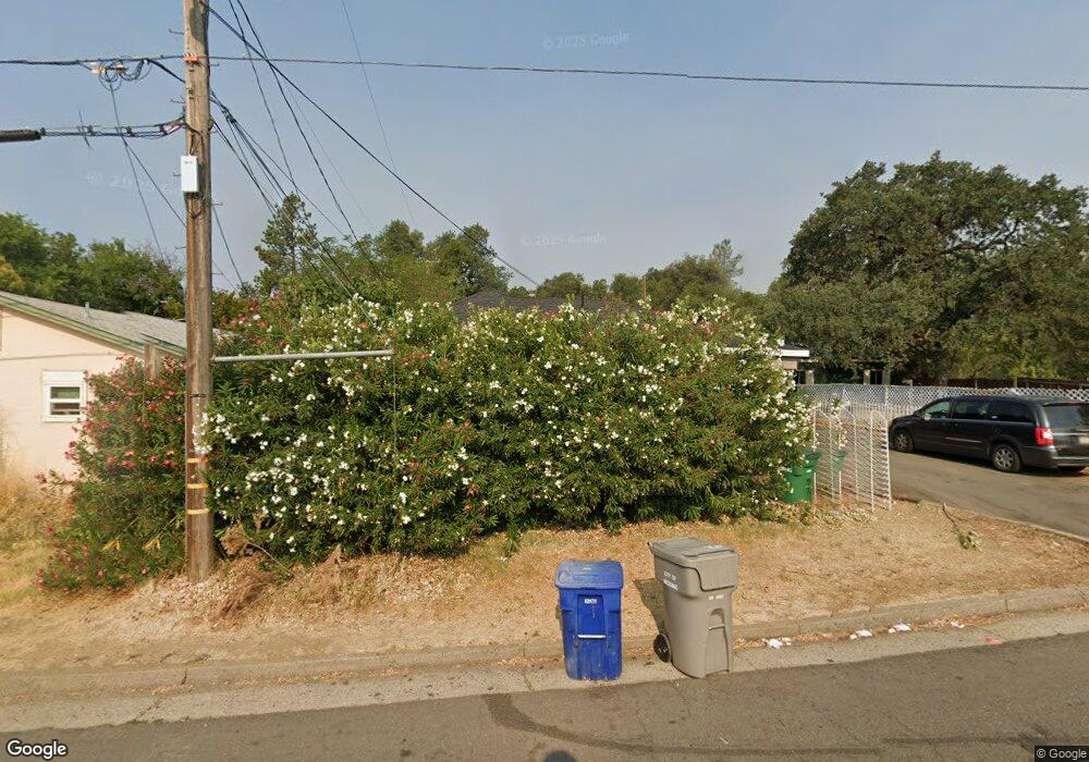 2424 Court St, Redding, CA 96001 - photo 1