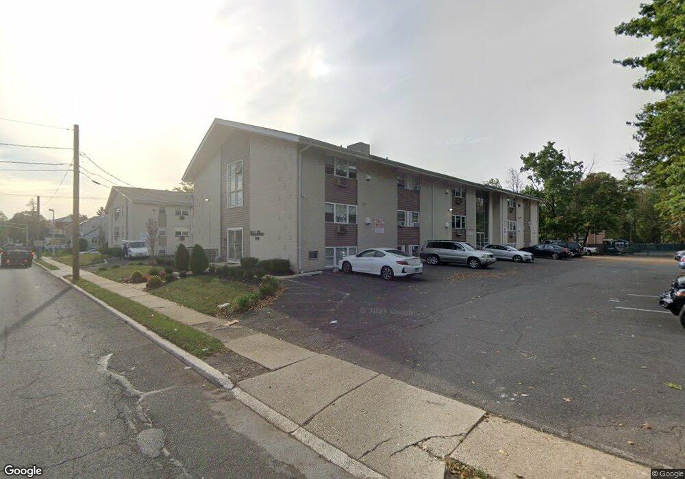 2428 Saint Georges Ave unit B4, Rahway, NJ 07065 - photo 1