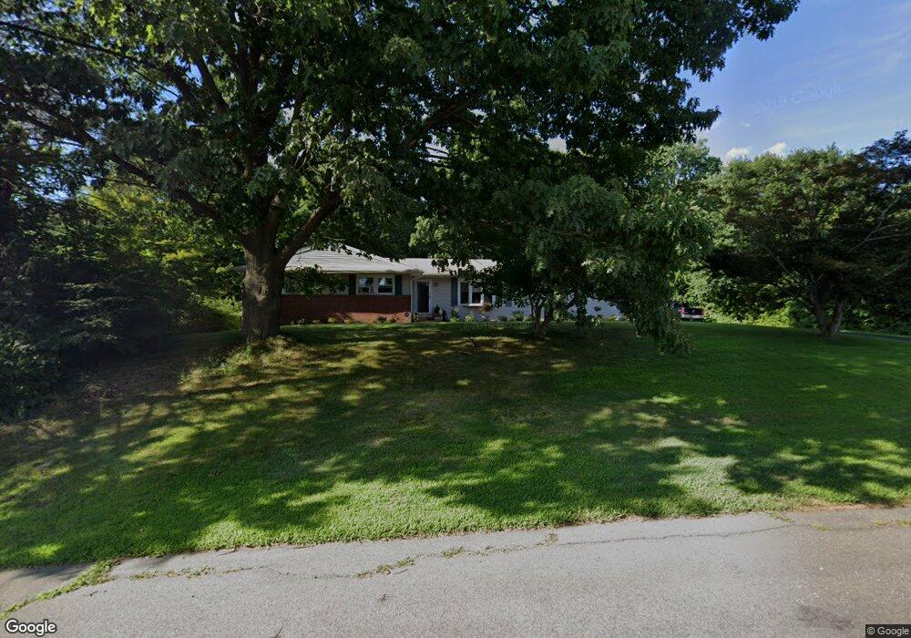 39 Regina St, Trumbull, CT 06611 - photo 1