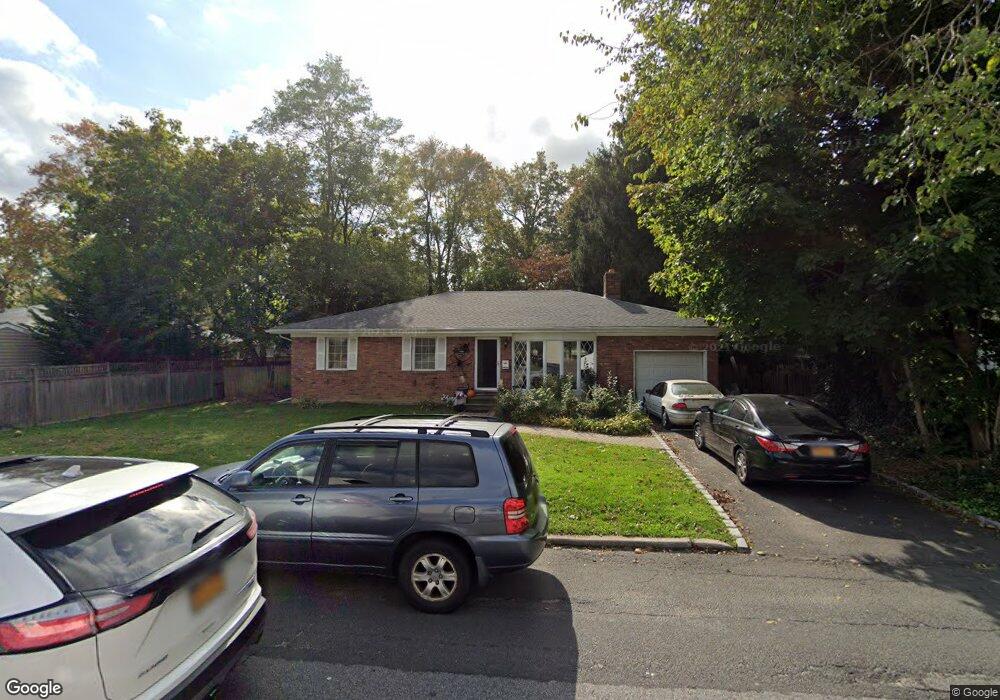 124 Elm Ave, Glen Cove, NY 11542 - photo 1