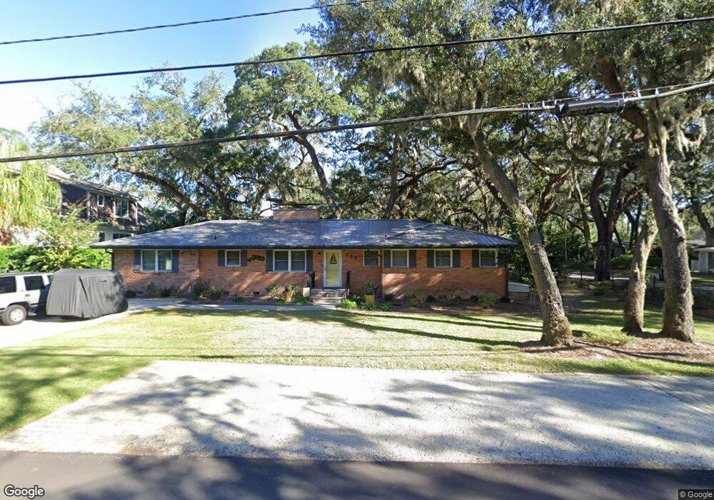 304 Broadway St unit 1, Saint Simons Island, GA 31522 - photo 1