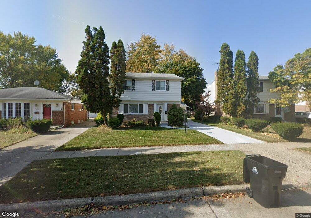 30633 Indigo St, Roseville, MI 48066 - photo 1