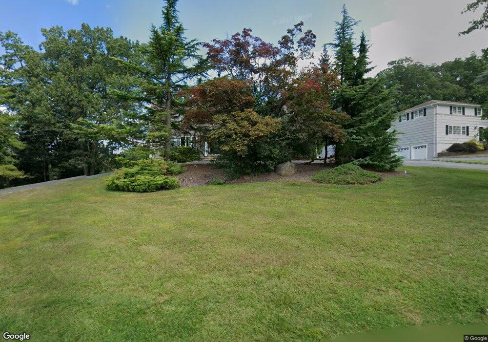 68 Rockledge Dr, Livingston, NJ 07039 - photo 1