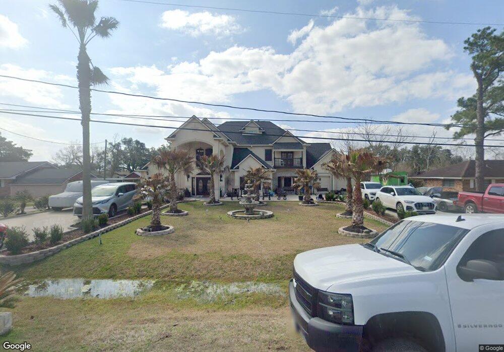 15924 Spinks Rd, Alvin, TX 77511 - photo 1