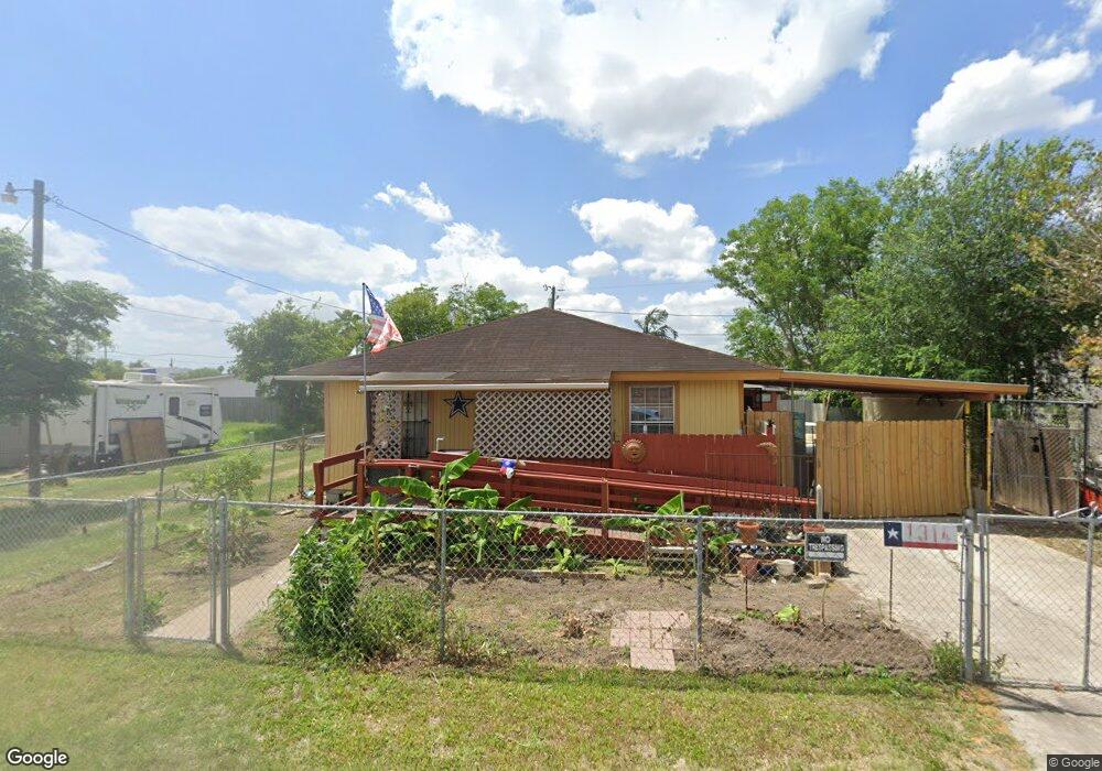 1314 E Juarez Ave, Pharr, TX 78577 - photo 1