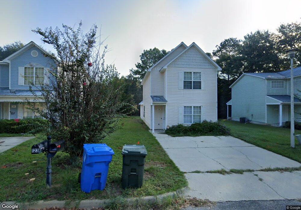 125 Cove Ln, Dothan, AL 36305 - photo 1