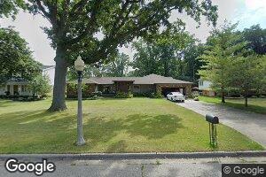 1741 Nottingham Rd, Lansing, MI 48911