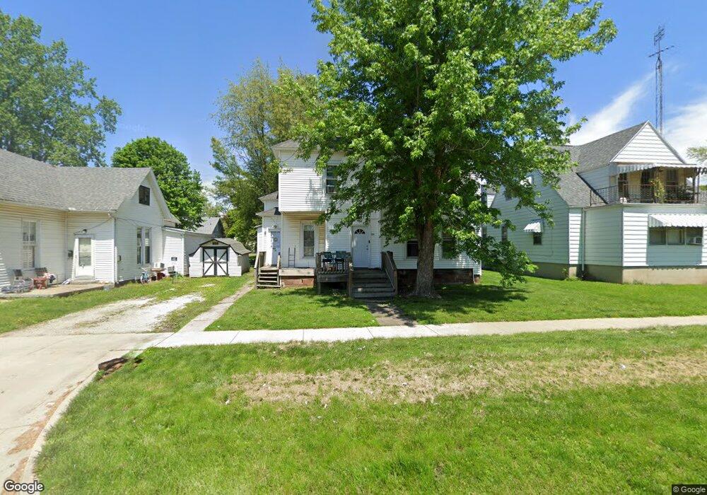 1412 Marshall Ave, Mattoon, IL 61938 - photo 1