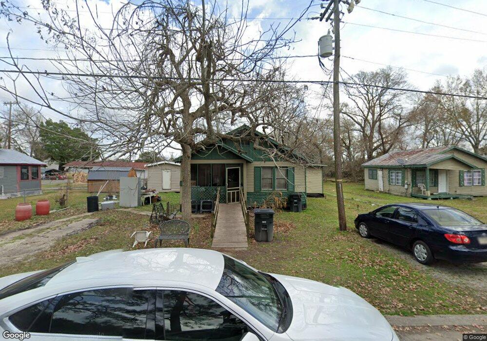 1004 E Pershing St, New Iberia, LA 70560 - photo 1