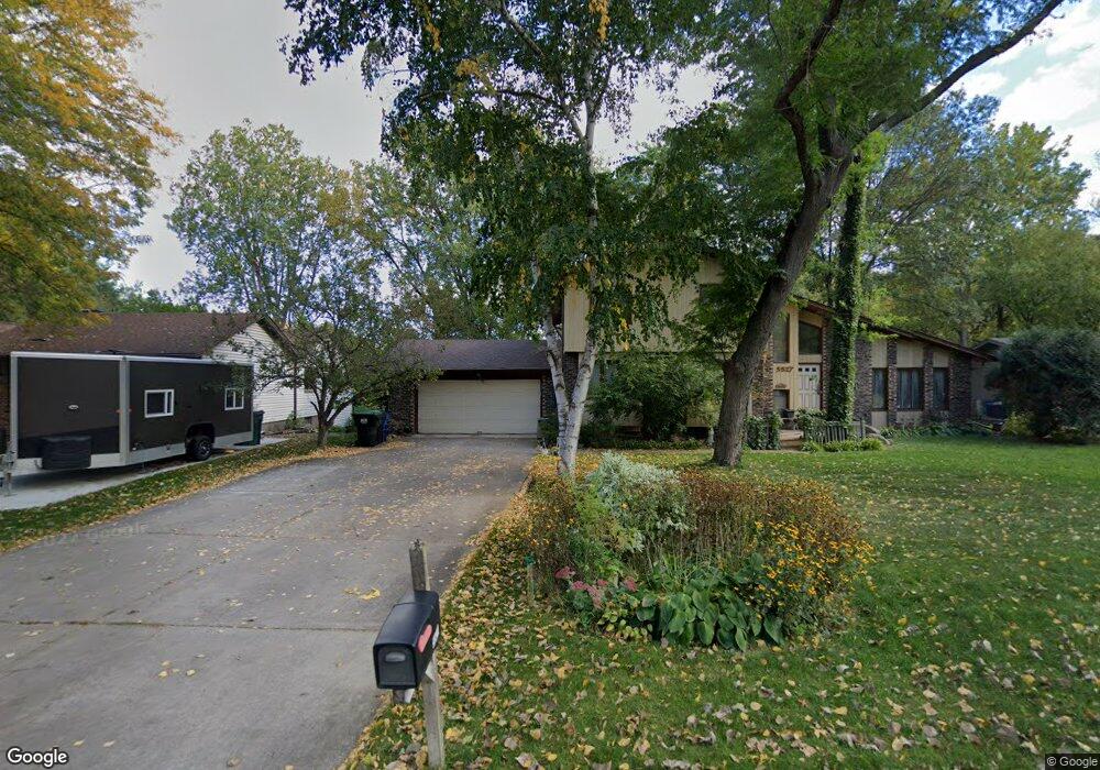 5527 E Danube Rd, Minneapolis, MN 55432 - photo 1