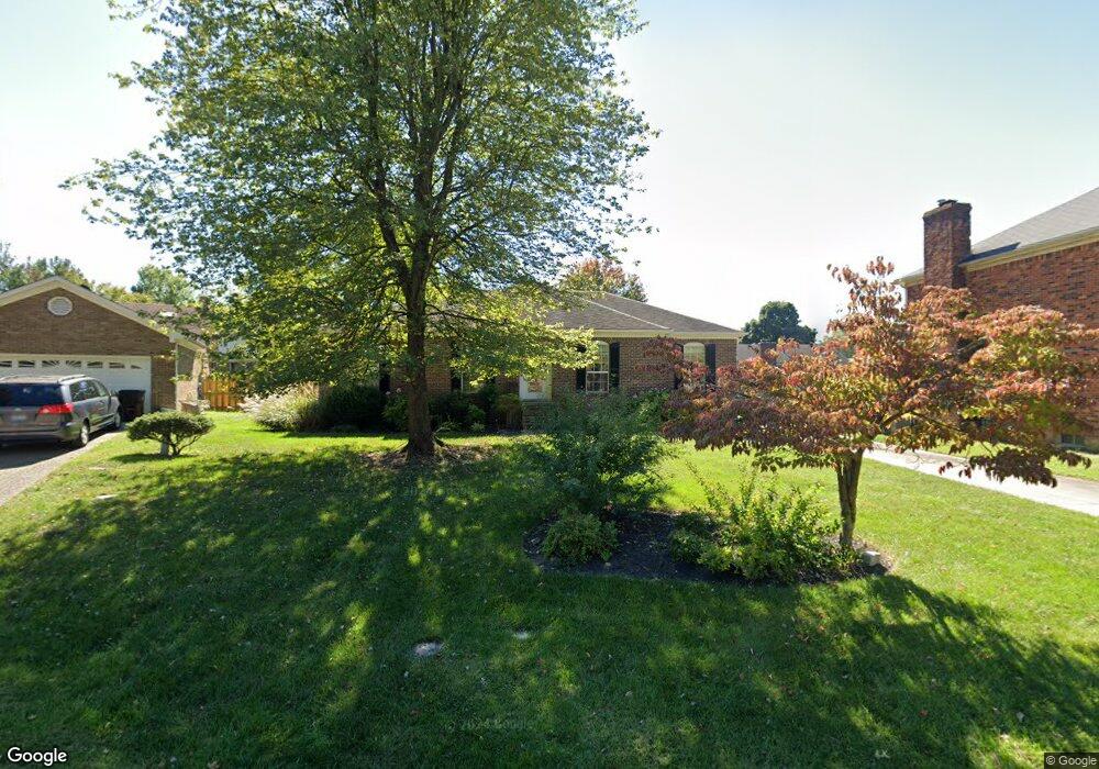 7516 Newton Dr, Louisville, KY 40228 - photo 1