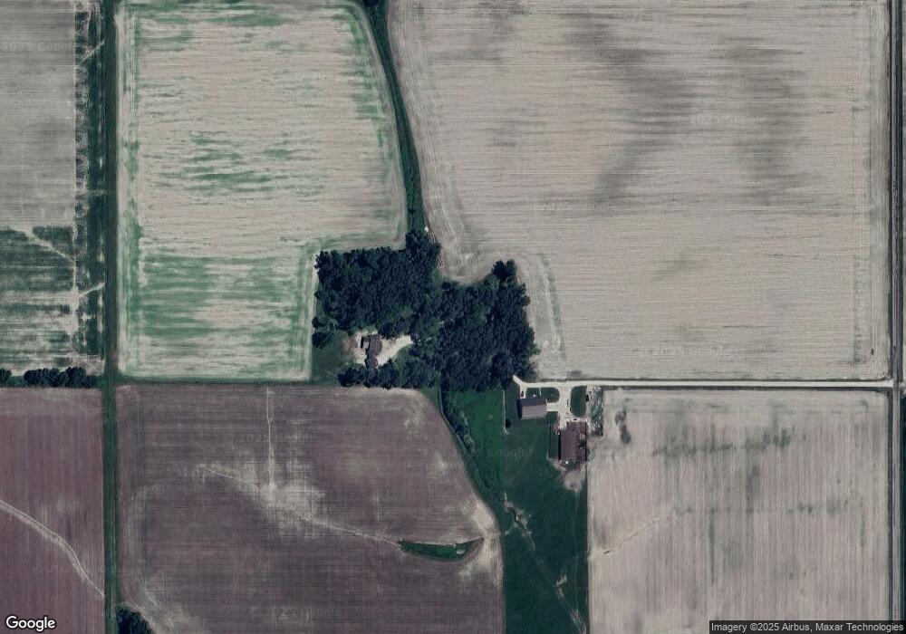 19955 N 300th St, Beecher City, IL 62414 - photo 1