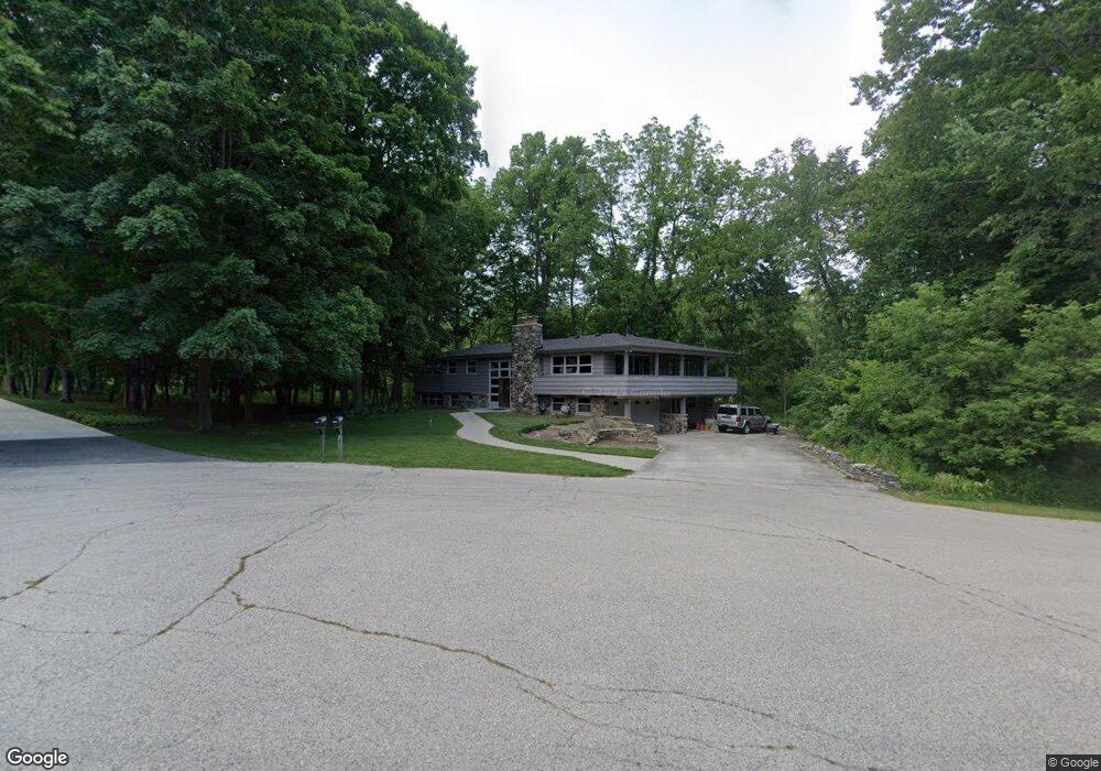 14840 Jolenta Ln, Elm Grove, WI 53122 - photo 1