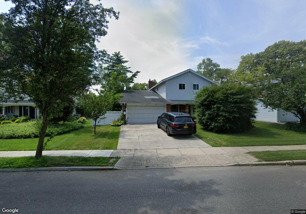 25 Soundview Dr, Port Washington, NY 11050 - photo 1