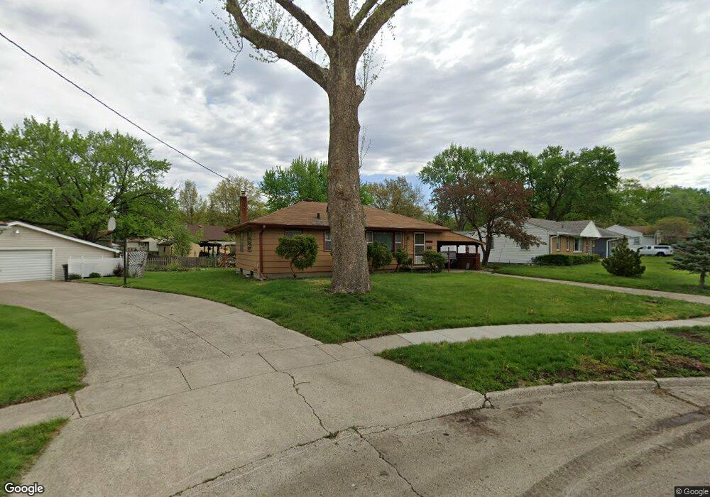 2730 E Jefferson Ave, Des Moines, IA 50317 - photo 1