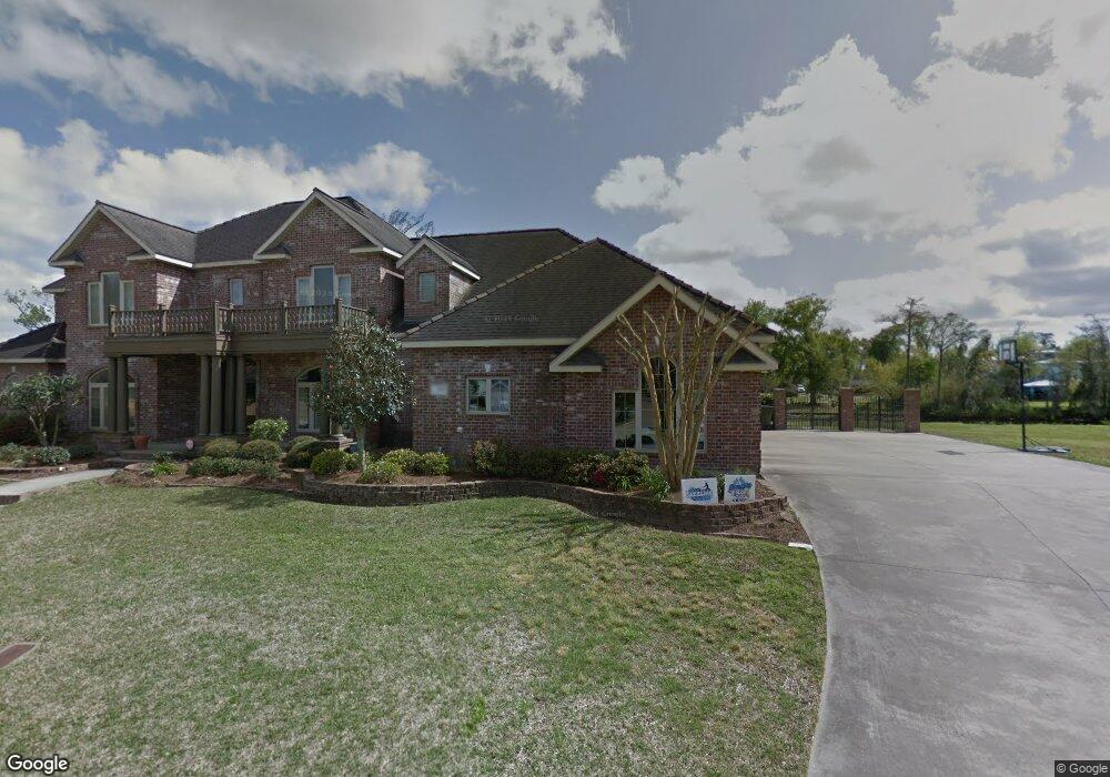 3936 Buccaneer Ln, Lake Charles, LA 70605 - photo 1