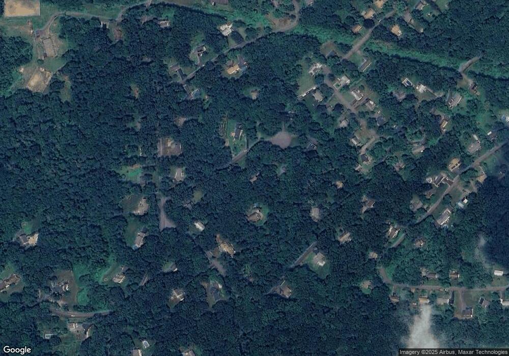 4 Cedar Cir, Newtown, CT 06470 - photo 1