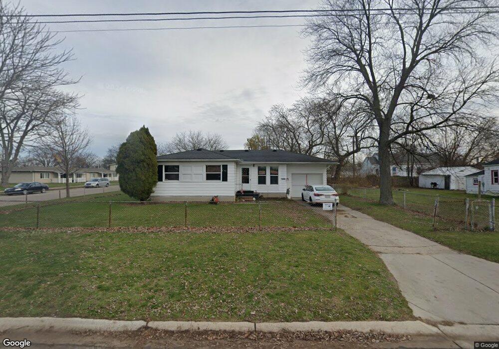 3104 28th St, Port Huron, MI 48060 - photo 1