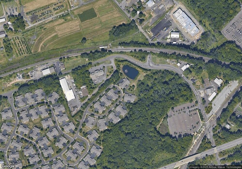 924 Daylily Dr unit V174, Langhorne, PA 19047 - photo 1